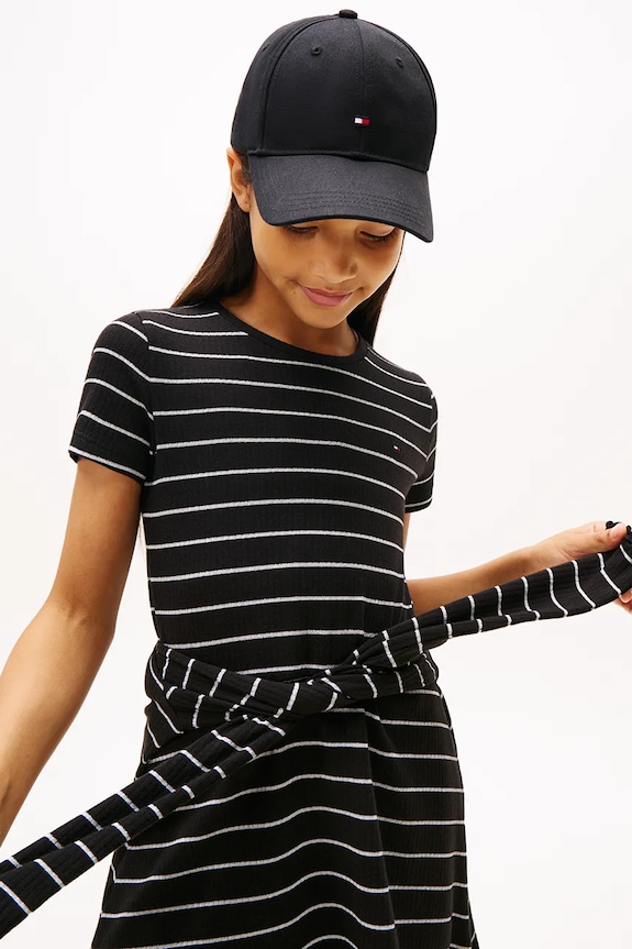 Dievča Detské bavlnené šaty Tommy Hilfiger KG0KG08792.128.176.9BYA čierna