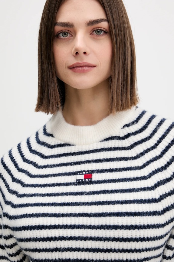 Tommy Jeans pulover din amestec de lână alb DW0DW21677