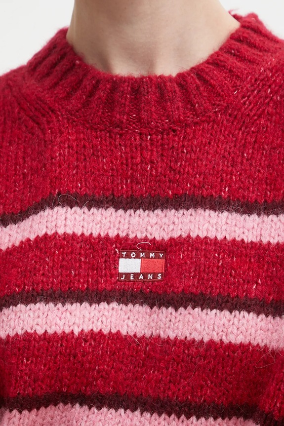 Pulover s dodatkom alpaka vune Tommy Jeans DW0DW21679 crvena