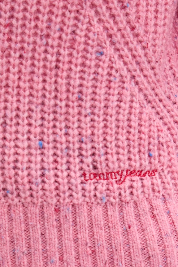 Πουλόβερ με προσθήκη μαλλιού Tommy Jeans DW0DW21686 ροζ