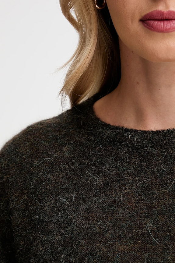 Pulover s dodatkom alapke Sessun 25109014 smeđa