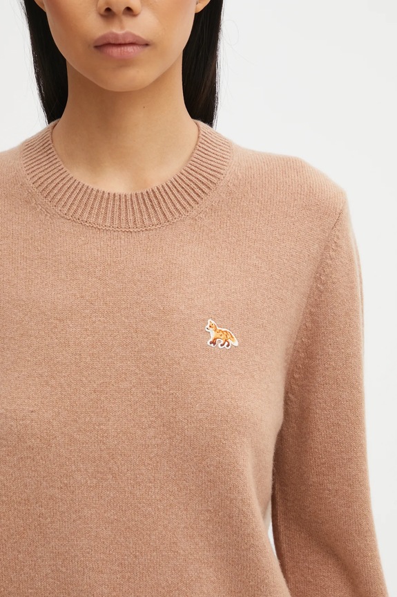 Μάλλινο πουλόβερ Maison Kitsuné Baby Fox Lambswool Regular καφέ PW00817KT1006