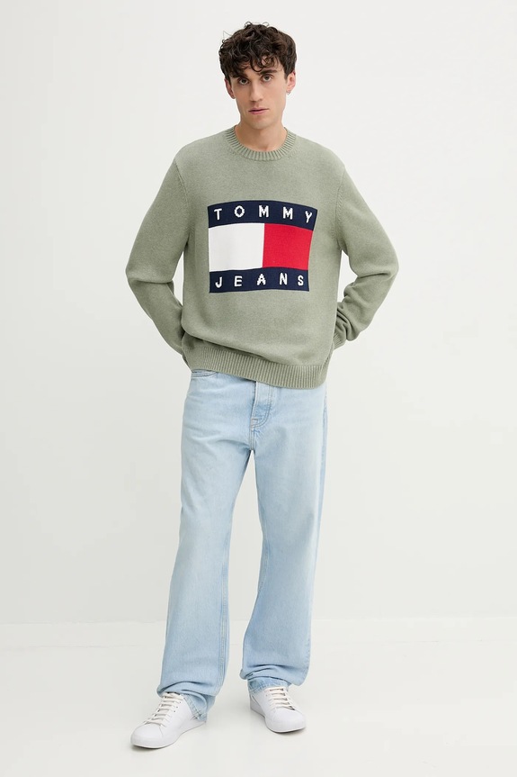 Βαμβακερό πουλόβερ Tommy Jeans DM0DM22105 πράσινο AW25