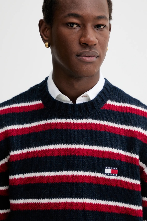 Tommy Jeans gyapjúkeverék kabát sötétkék DM0DM22109