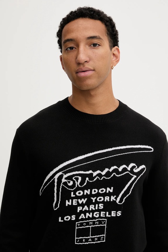 Βαμβακερό πουλόβερ Tommy Jeans μαύρο DM0DM22253