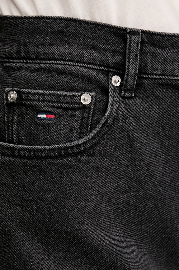 Jeans kratke hlače Tommy Jeans črna DW0DW21381
