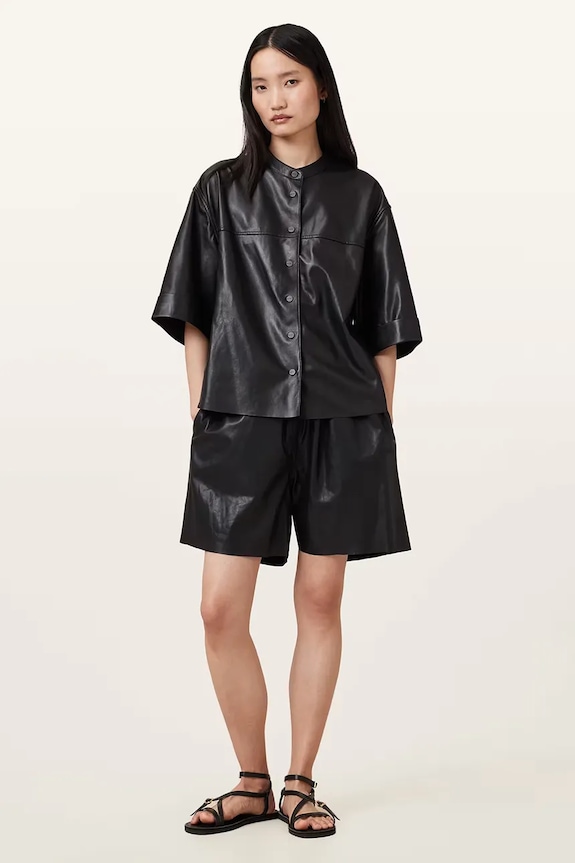 Шкіряні шорти AllSaints ARLA висока чорний W059TC