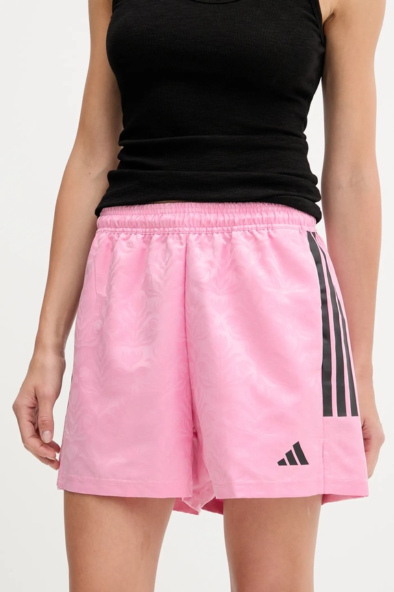 adidas pantaloni scurți House of Tiro cu modele roz JL9207