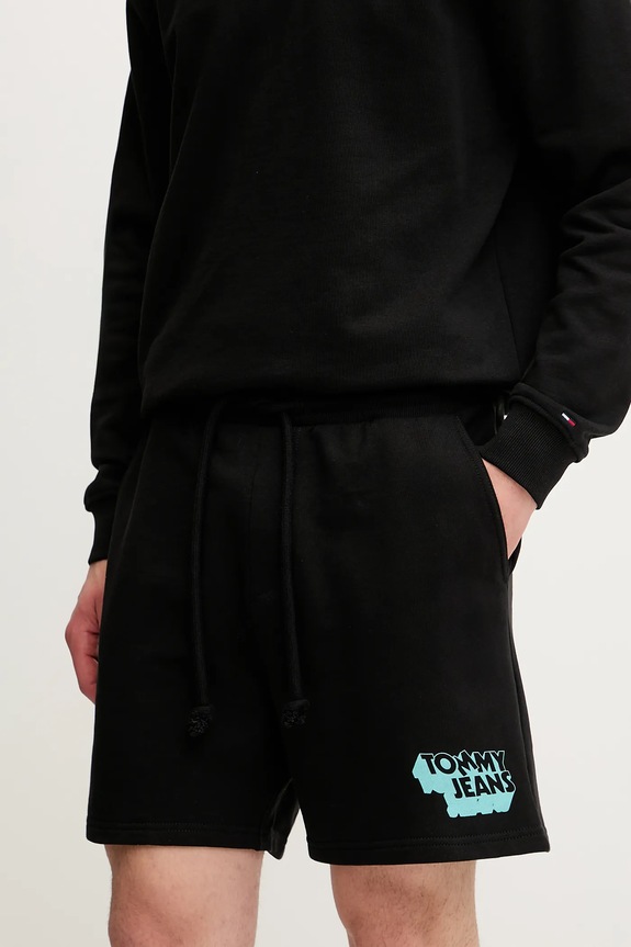 Bombažne kratke hlače Tommy Jeans Pletenina črna DM0DM21803