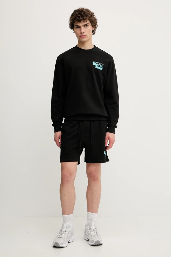 Bombažne kratke hlače Tommy Jeans DM0DM21803 črna AW25