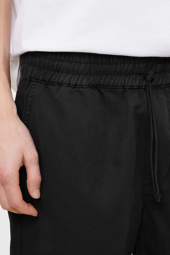 Oblečenie Šortky s prímesou ľanu AllSaints HANBURY M022TA čierna