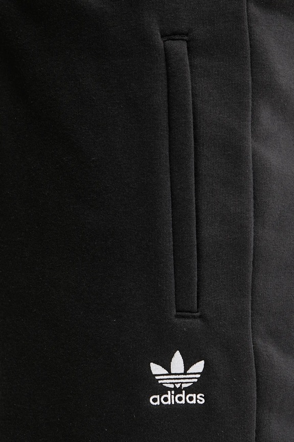 Шорти adidas Originals Essentials чорний IR7821