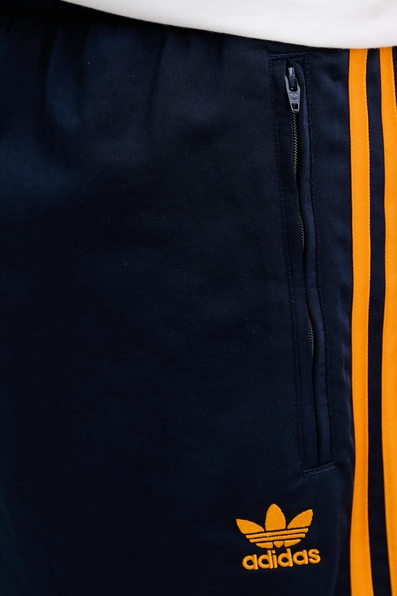 adidas Originals szorty Firebird granatowy KA0483
