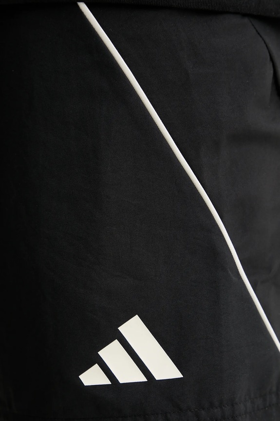 Kratke hlače adidas Stadium črna JN1823