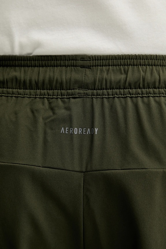 adidas Performance pantaloni scurți de antrenament D4T verde JX3305