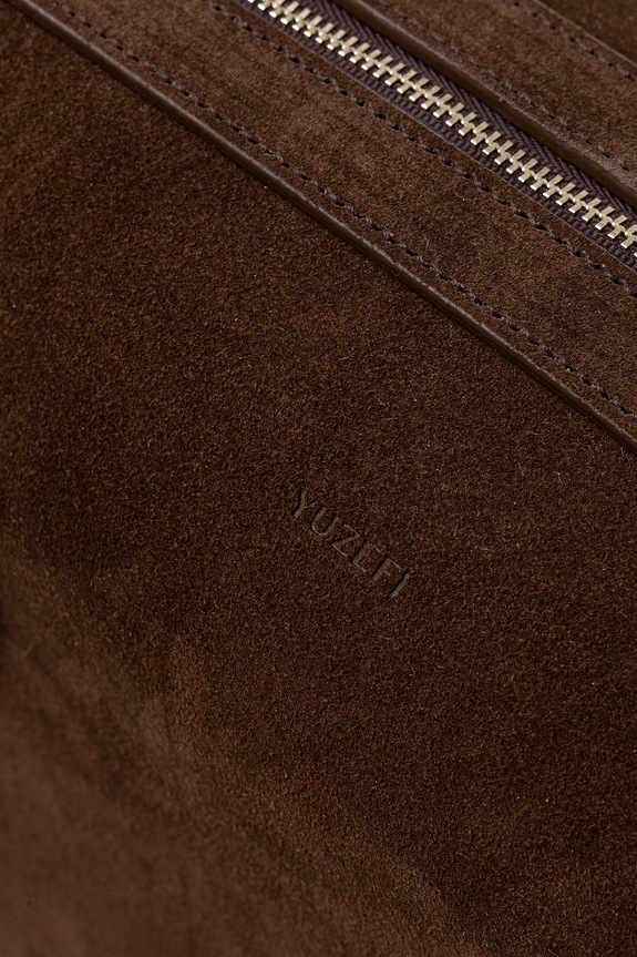 Yuzefi torebka zamszowa BRIOCHE DUFFLE brązowy YUZPF25.HB.BD.S004