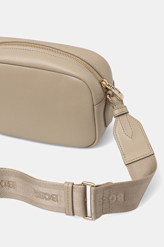 Αξεσουάρ BOSS χιαστί γυναικεία Sandy Crossbody 50547765 μπεζ