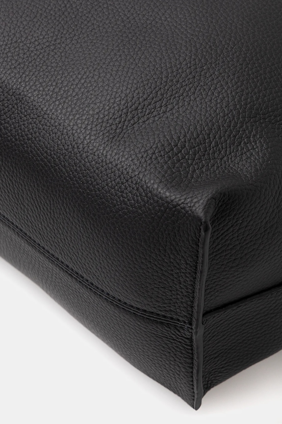 Δερμάτινη τσάντα A.P.C. cabas maiko μαύρο PXCBC.M61500