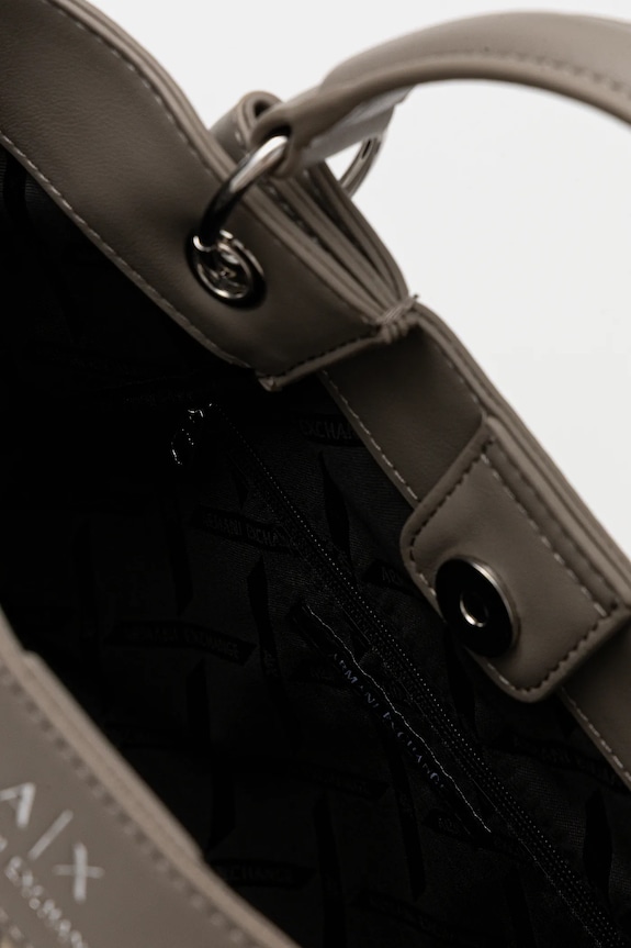 Сумочка Armani Exchange XW000393.AF17145 бежевый