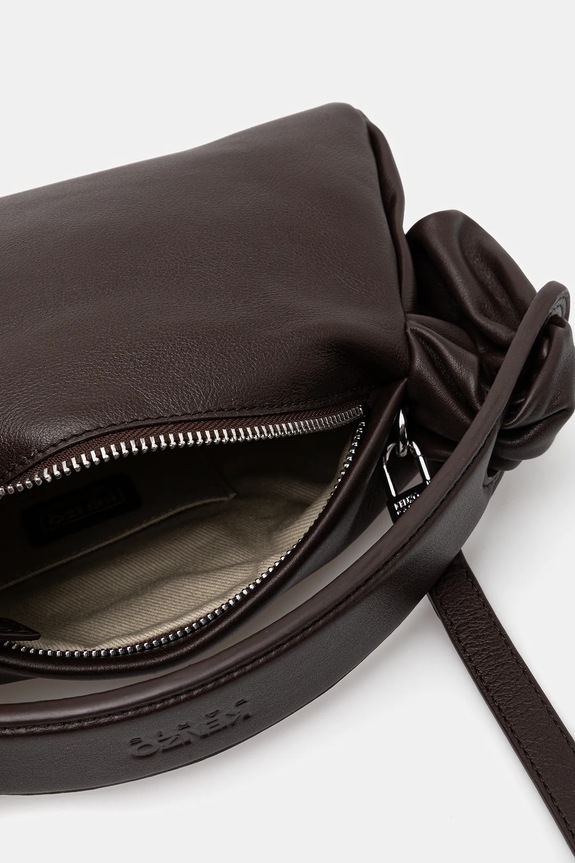 Kenzo torebka skórzana FE62SA818L01 brązowy