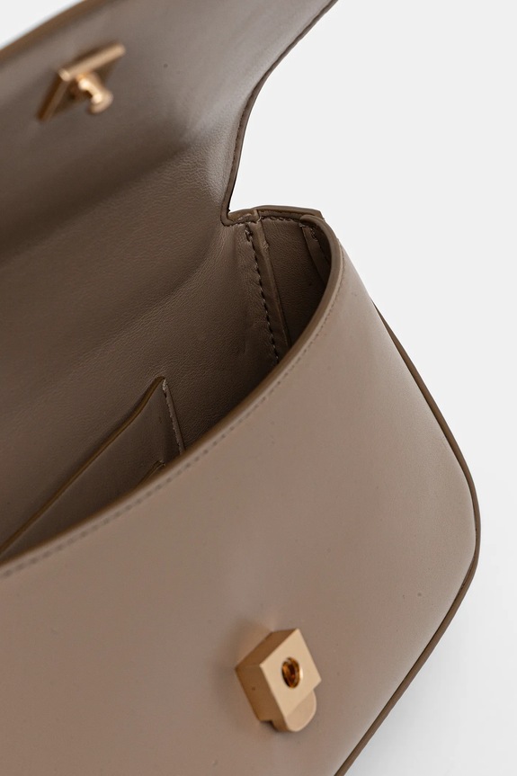 Calvin Klein crossbody kabelka dámská z imitace kůže LV04F3172G béžová