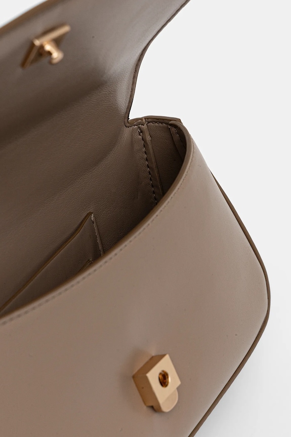 Calvin Klein crossbody kabelka dámská z imitace kůže LV04F3172G béžová