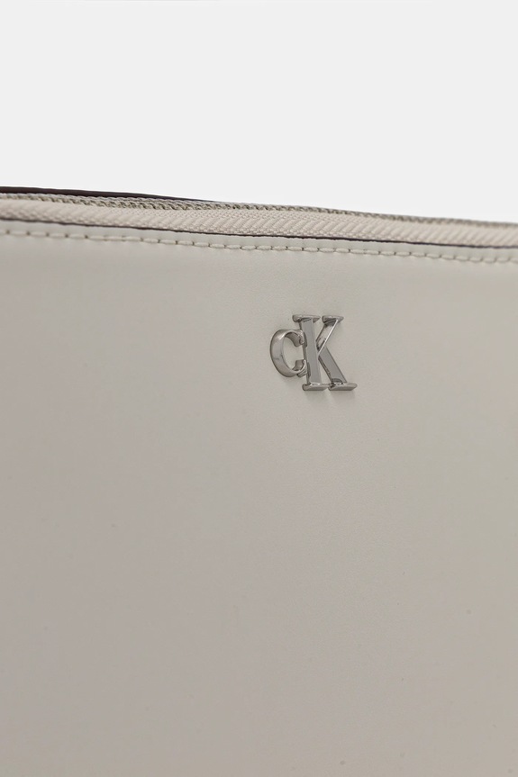 Τσάντα Calvin Klein λευκό LV04F3173G