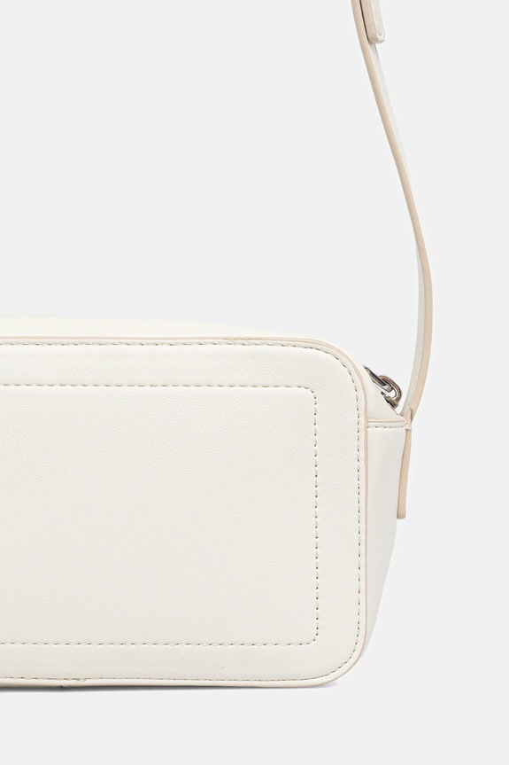 Αξεσουάρ Calvin Klein χιαστί γυναικεία από απομίμηση δέρματος LV04F3220G λευκό