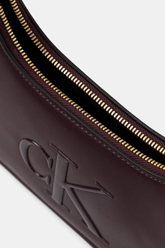 Calvin Klein kabelka typu baguette dámska z imitácie kože LV04F3230G fialová