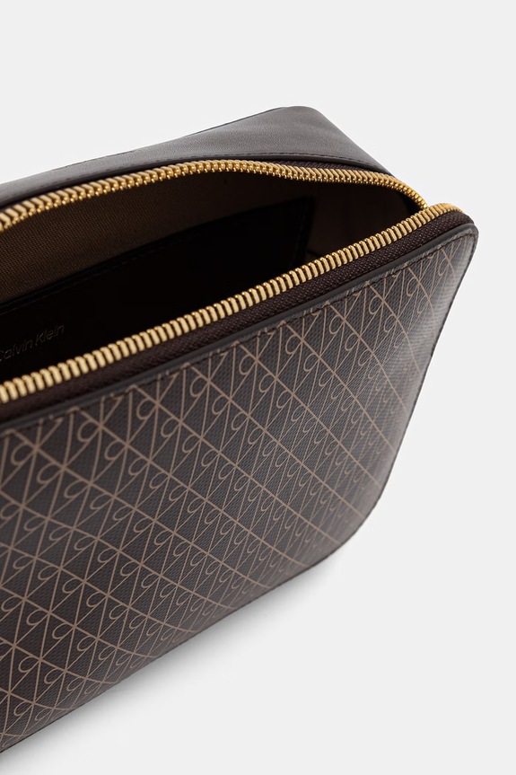 Calvin Klein crossbody kabelka dámská z imitace kůže LV04F3268G hnědá