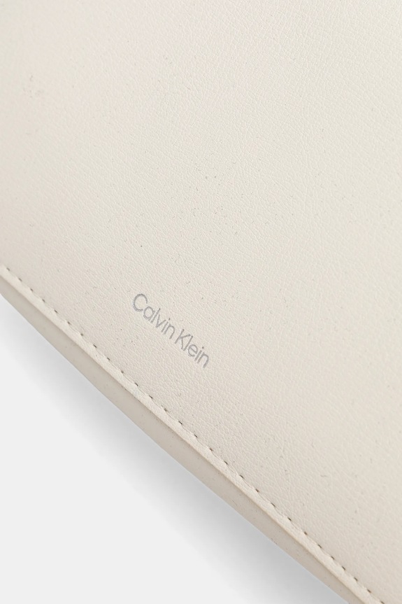 Calvin Klein torebka crossbody damska z imitacji skóry beżowy LV04F3276G