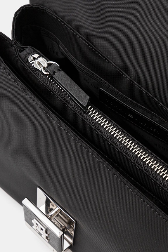 Kabelka Tommy Hilfiger AW0AW17725 černá