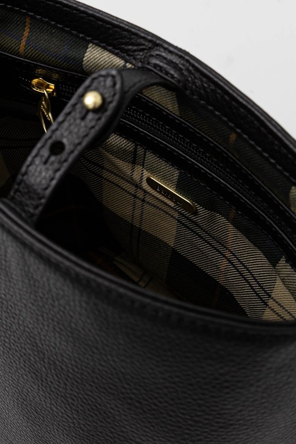 Barbour poșetă de piele LBA0488 negru