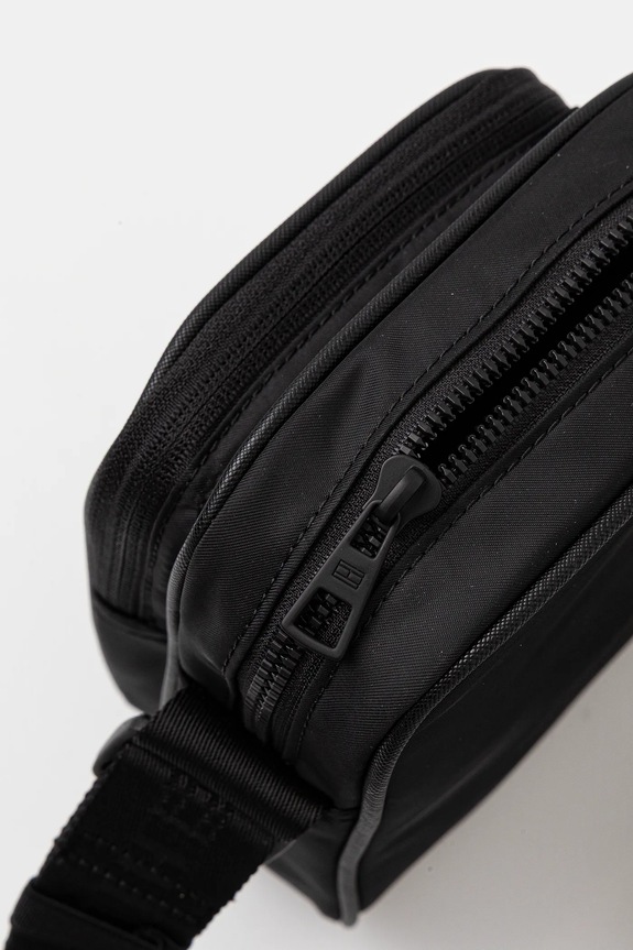 Tommy Hilfiger borsetă AM0AM13465 negru
