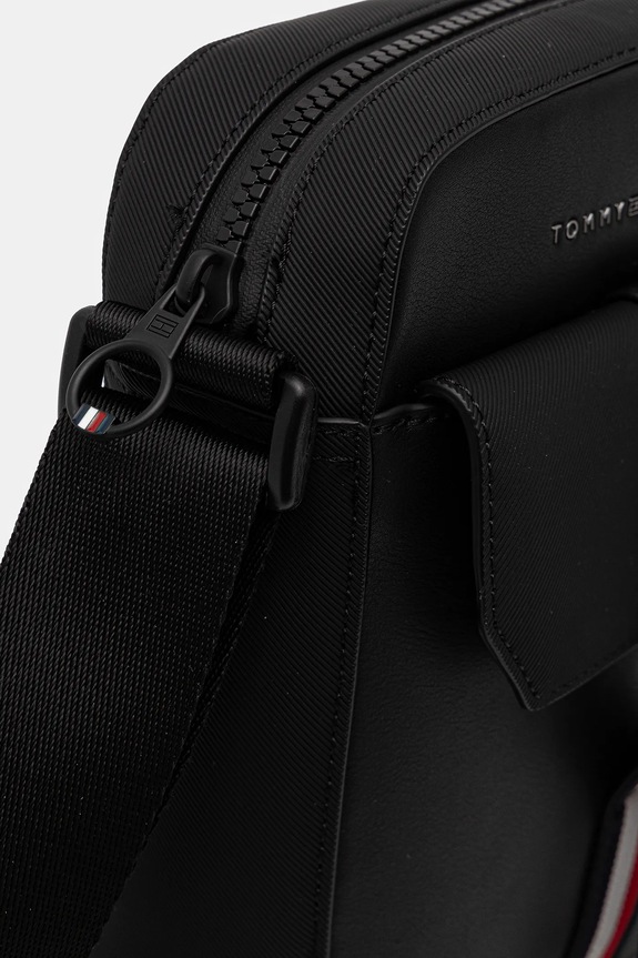 Σακίδιο Tommy Hilfiger μαύρο AM0AM13479