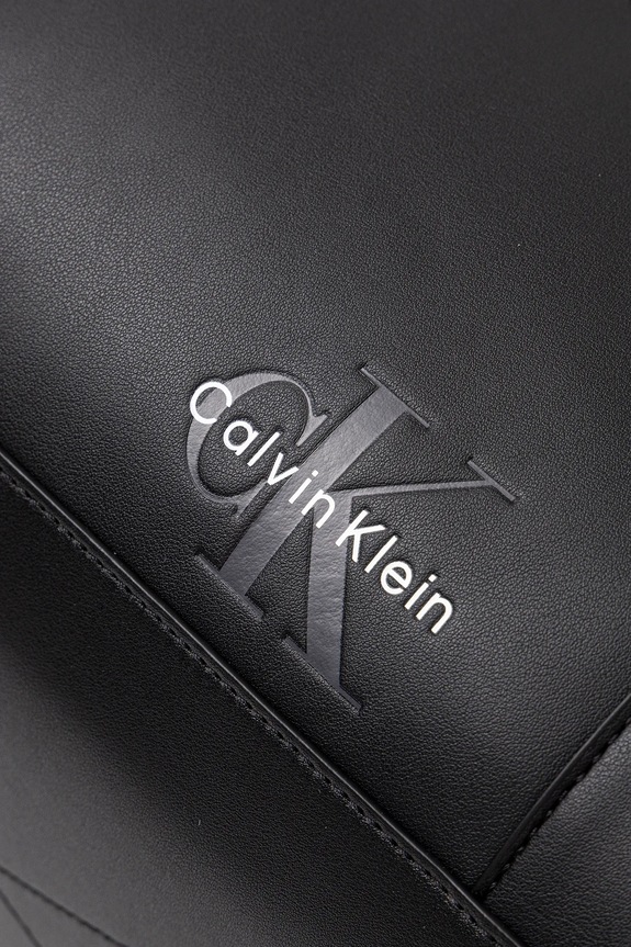 Calvin Klein geantă 22 x 22 x 42 cm LV04G3054G