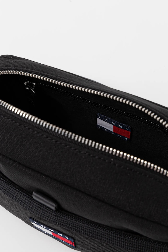 Tommy Jeans táska AM0AM13395 fekete