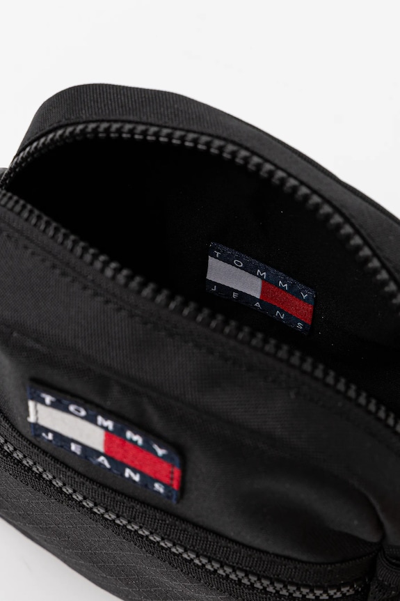 Taštička Tommy Jeans AM0AM13397 černá