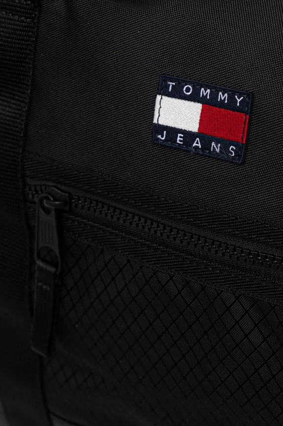 Taška Tommy Jeans 23 x 34 x 40 cm čierna AM0AM13405