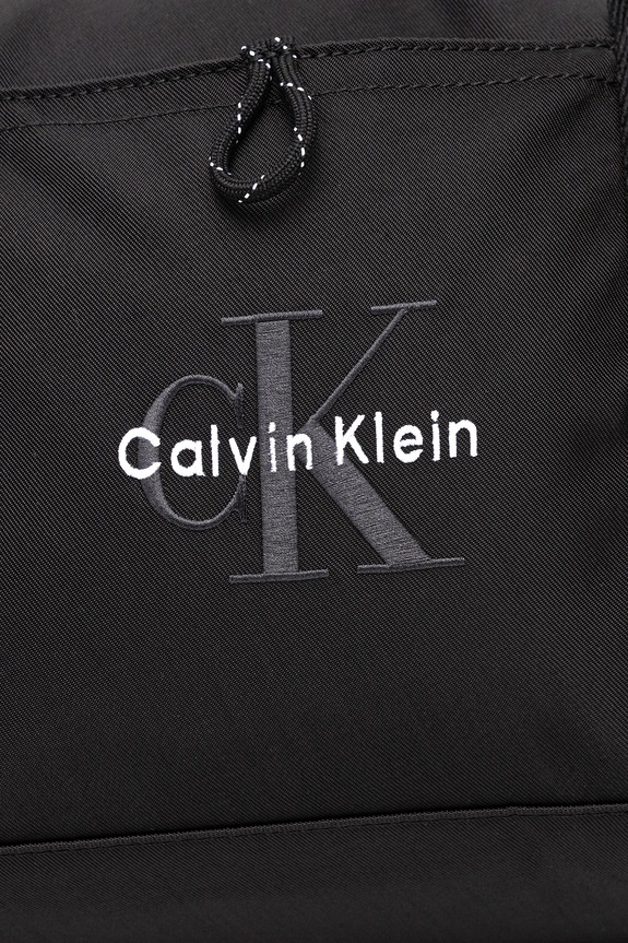 Taška Calvin Klein 43 x 22 x 22 cm čierna LV04D3115G