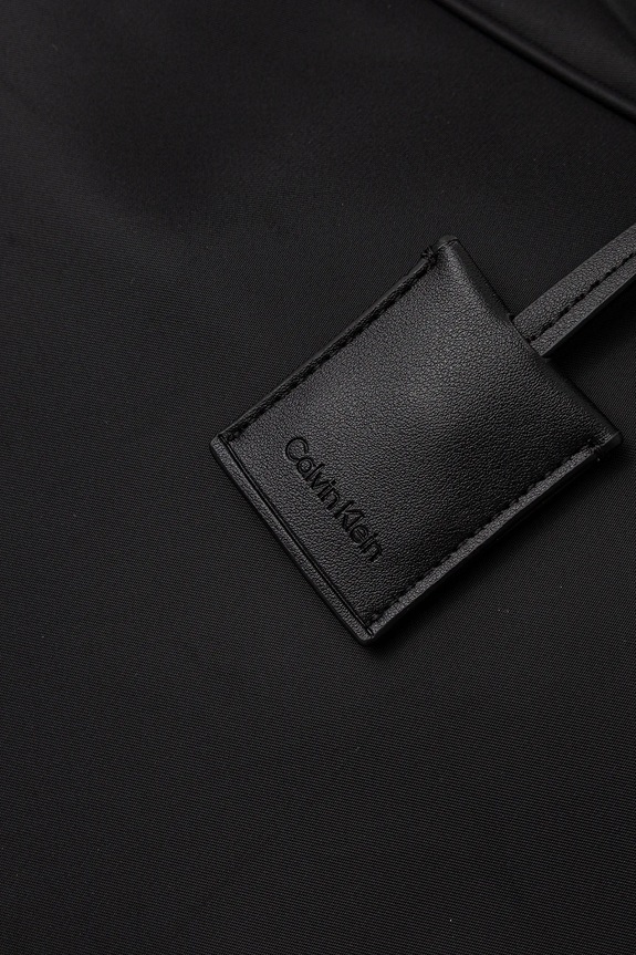 Calvin Klein geantă 41 x 27 x 15,5 cm LV04D3144G negru