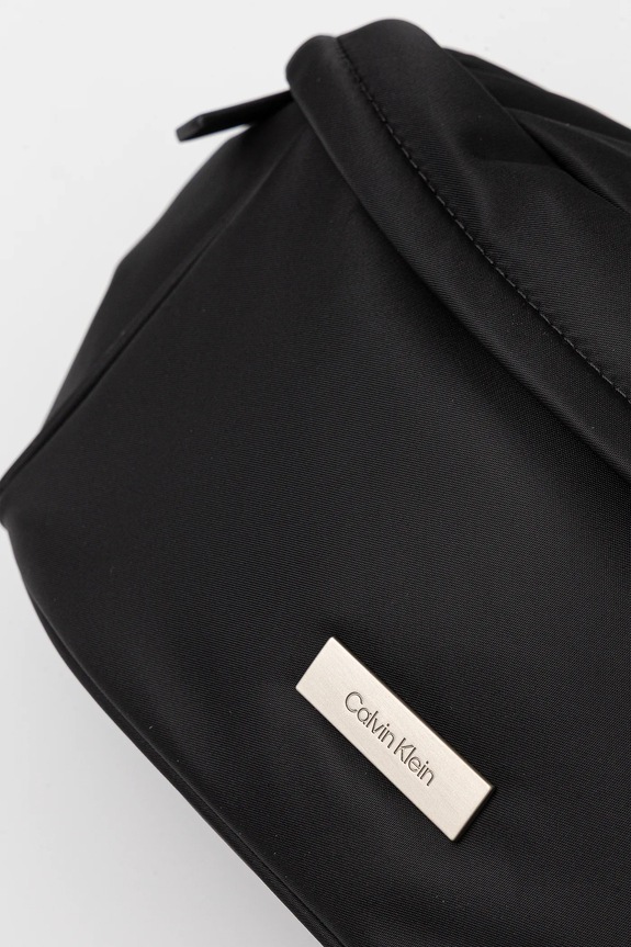 Calvin Klein saszetka czarny LV04D3148G