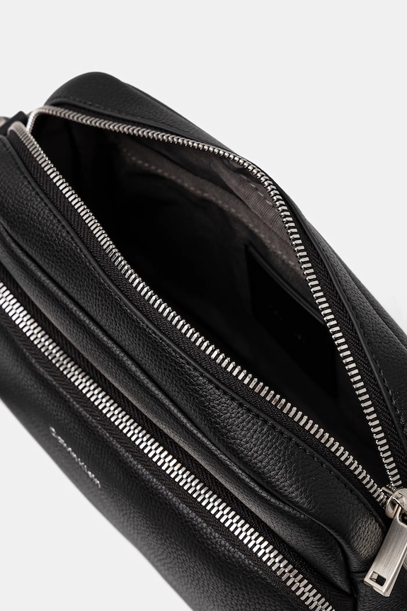 Σακίδιο Calvin Klein LV04D3159G μαύρο