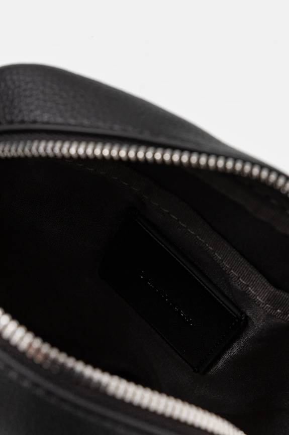 Σακίδιο Calvin Klein LV04D3160G μαύρο