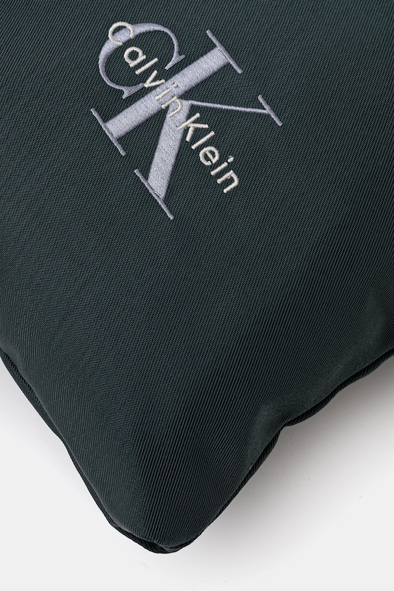 Malá taška Calvin Klein zelená LV04D3178G