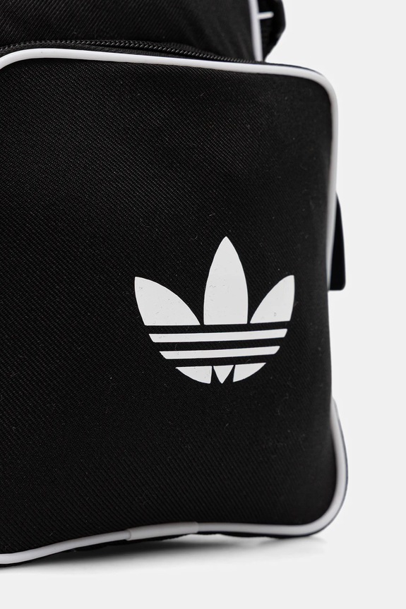 Malá taška adidas Originals Adicolor čierna JX0257