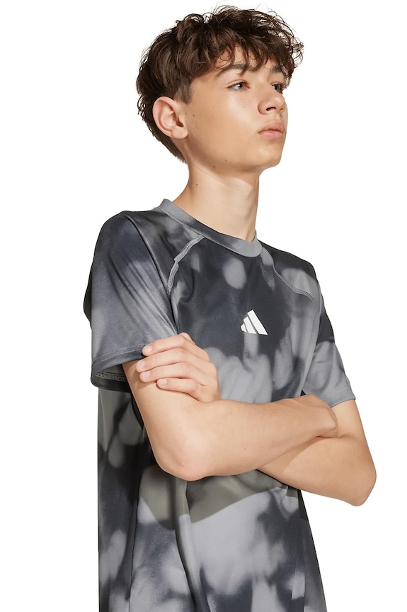 Футболка adidas JM3781