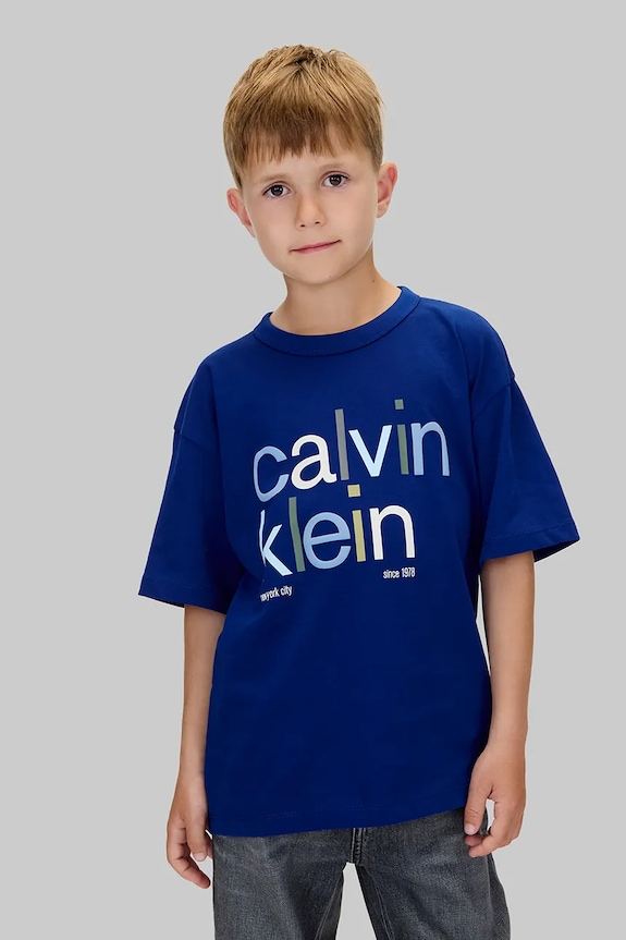 Otroška bombažna kratka majica Calvin Klein Jeans Okrogel mornarsko modra IB0IB02578.128.170.9BYA