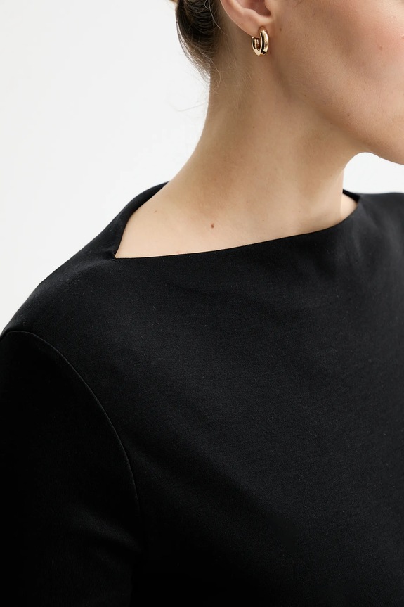 Βαμβακερό μπλουζάκι Calvin Klein LV044C217G μαύρο