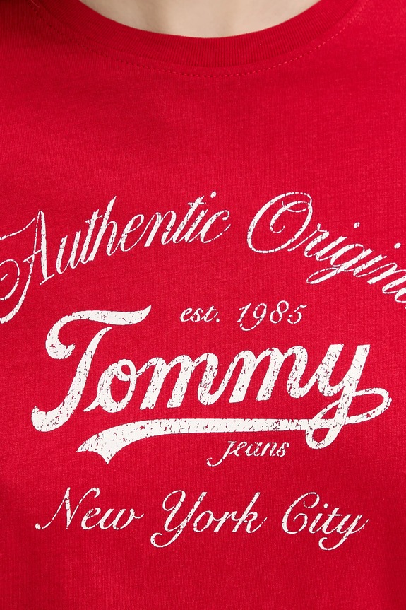 Tommy Jeans tricou DW0DW21404 rosu